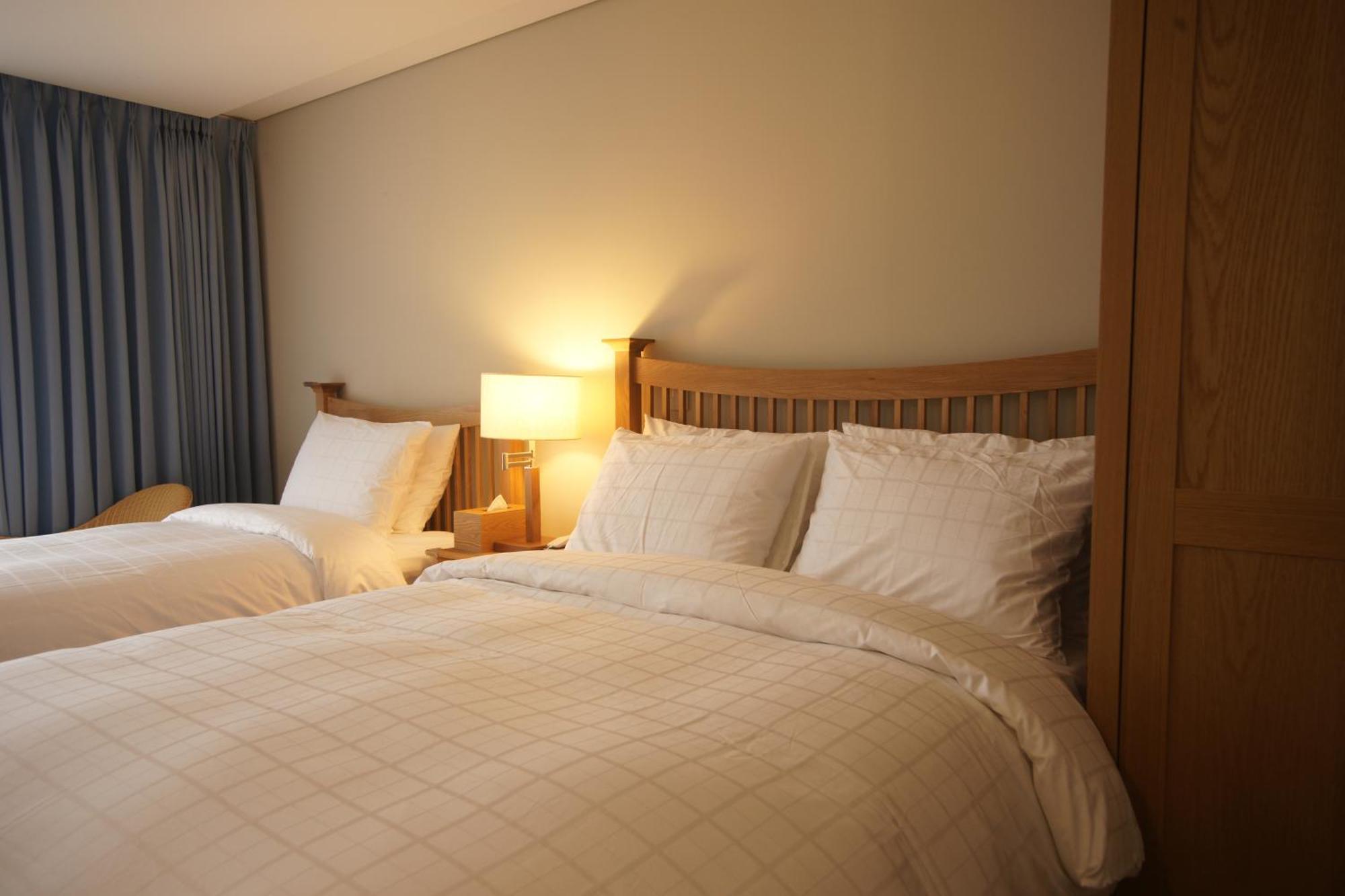 Illeinn Hotel Seogwipo Esterno foto