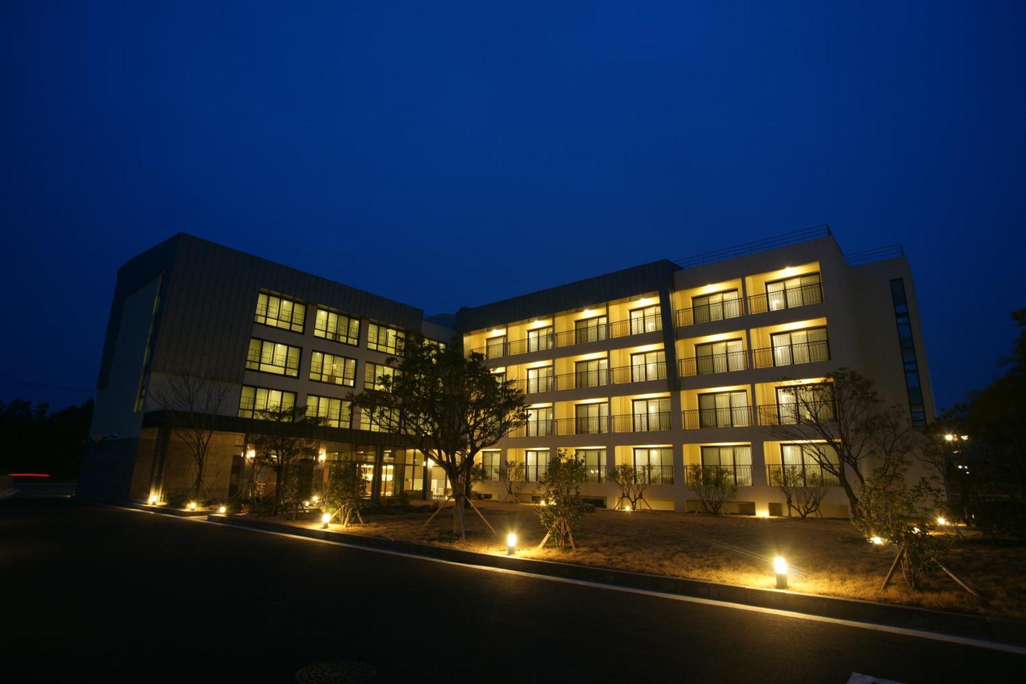 Illeinn Hotel Seogwipo Esterno foto